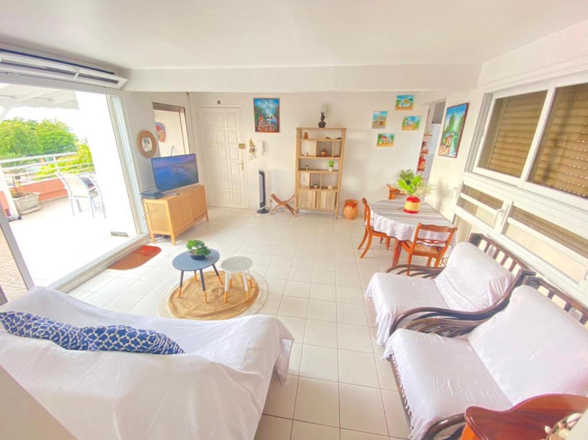 Appartement Bord De Mer Sainte-Anne  Extérieur photo